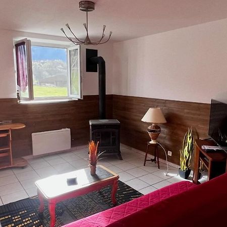 Superbe Appartement Aubessagne Екстер'єр фото