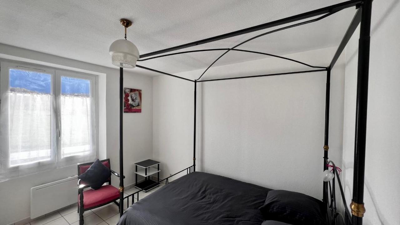 Superbe Appartement Aubessagne Екстер'єр фото